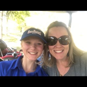 Meet your Posher, Christine